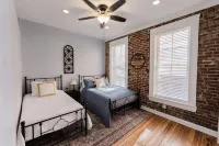 Walk to Arch, Stadium & Dome! 2Br/2BA Downtown Gem Ready for You and Your Family - Condos
