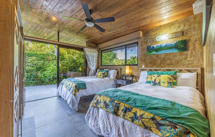 Encantada- Brand New Villa, Truly Spectacular with Mountain and Ocean Views