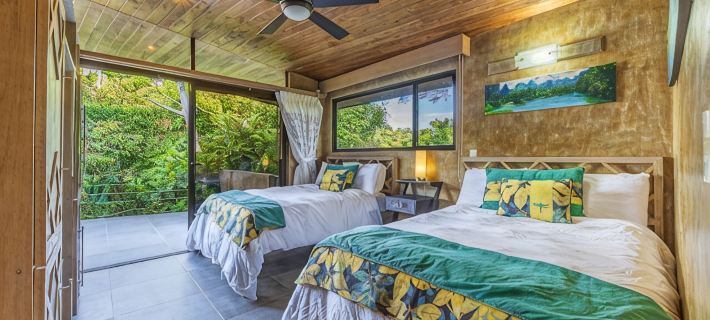 Encantada- Brand New Villa, Truly Spectacular with Mountain and Ocean Views Hotels in Savegre de Aguirre