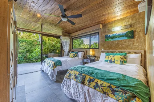 Encantada- Brand New Villa, Truly Spectacular with Mountain and Ocean Views