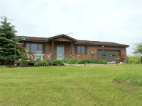 Spectacular Orchard and Lake views with Magnificent Sunsets!