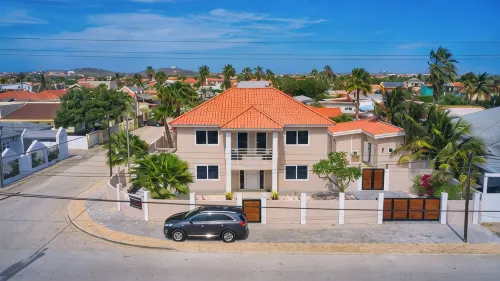 Summer Wind Luxury Family Villa - Private Pools