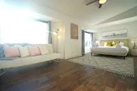 Stunning Waterfront 3BR Retreat in Discovery Bay - 4-Star
