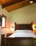 Special quiet, romantic, cozy home in a special place, Heavenly Hana. Lucky you! - 4-Star