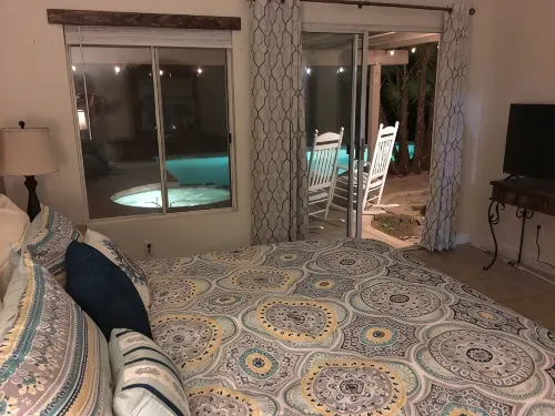 Shady Villa Villeta Paradise! 4 Bdrm+Bonus Rm, 4 Hole Golf, Pebble Pool #103548 - Balkoner