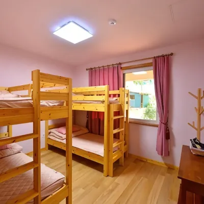 Dodo27 Guest House Отели рядом с достопримечательностью «Зал Чиннамгван»