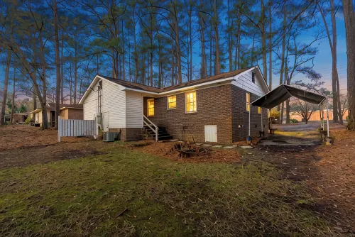 Cozy Modern Duplex Near Downtown Spartanburg - 3-Star