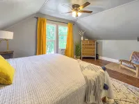 Cozy Modern Home Near Wsu,  Pet-Friendly, Fast Wi-Fi & Fire Pit - Wifi