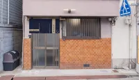 Smile Base Tennoji - Guest houses