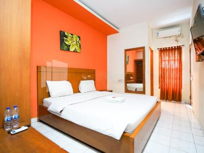 Nirvana Inn Seturan Mitra RedDoorz