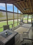Charlie’s on the Water - a Charming 3-bedroom house with a lake view-Sabula - 3-Star