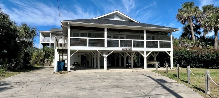 Palmetto Dream is a 4-bedroom 2.5 bath house located on 2nd Row with Great Views Ξενοδοχεία στην πόλη Colleton County