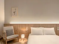 河寓 鄰近鹽埕區的酒店