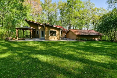 New Ownr Specl - Hilltop Oasis w/ HotTub+Sauna-Close to Wis Dells & Baraboo! - Wi-Fi