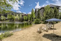 New Listing Steps to the Gondola - 3-Star
