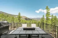 PET-FRIENDLY LUXE Mtn Retreat, Hot tub, Firepit w/EPIC views, Red Rock, Rafting - Boutique