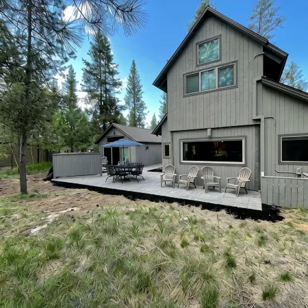 10 Star Retreat! Hot Tub/Bonus Room/Loft/AC/Sharc/Bikes & Fully Remodeled Fun!