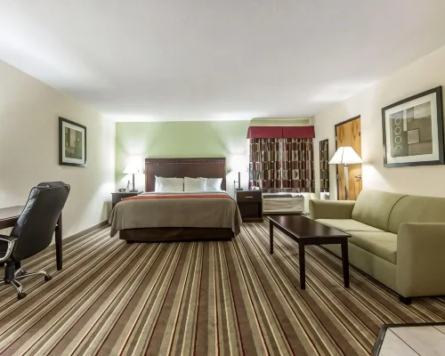 Quality Inn - 2-Star