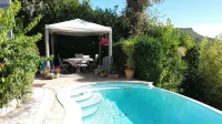 Beautiful Villa, Private Pool, Panoramic Views, Peaceful, Central to All. - Huvilat