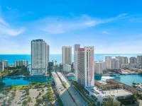 Balcony with View, Pool, Gym, Near Beach - 2-Star