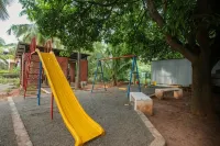 ClayNest Resorts - Homestays