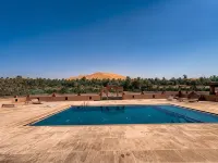 Riad les Jardins de Merzouga - С бассейном