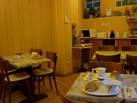 Hôtel du Centre - 2-Star