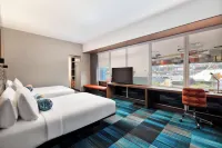 Aloft Seattle Sea-Tac Airport - parking