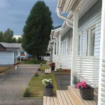 Arctic Resort Delight - Homestays