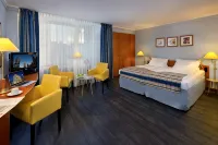 Hotel Savigny an der Messe by Ans - New Opening - - Wifi
