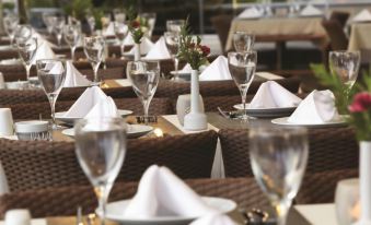 Blue City Boutique Hotel - Housity