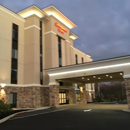 Hampton Inn by Hilton Old Bridge