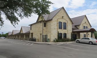 Black Gold Inn