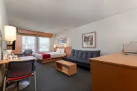 City Express by Marriott Tepotzotlan Hotels near Parroquia de San Isidro Confesor