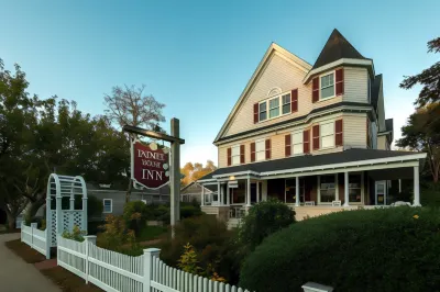 Palmer House Inn