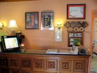 LOGIS Auberge à la Tête de Lard Hôtels à : Salbris