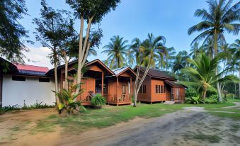 OYO 90595 Pelangi Beach Resort Cherating