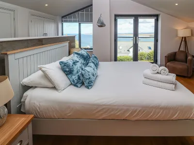 Seafield Hotels near Porthminster Beach