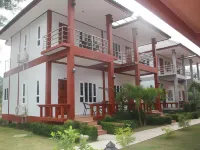 Tamarind Twin Resort