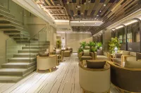 Samann Grand Hotels in Hulhule