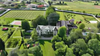 Domaine de Montclair Hotel a Theize