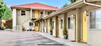 Agave Inn