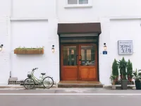 Minihotel Poongdaengi Hotels in 