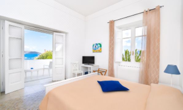 Hotel Villa Panoramica - Housity