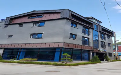 주목나무펜션 제4땅굴 주변 호텔
