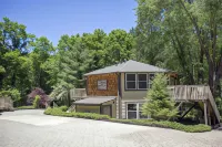 Brook Trout Inn Hotels in Hogback