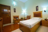 Club7 Hotel Hotels near Mannarasala Sree Nagaraja Temple