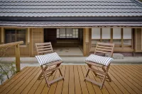 深山蒲團被褥及早餐茅草小屋飯店