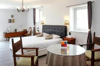 Manoir de Moëllien, the Originals Relais Hotels in Douarnenez