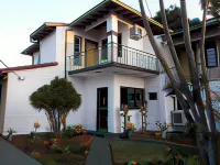 Nueva Alborada Lodging House فنادق في 